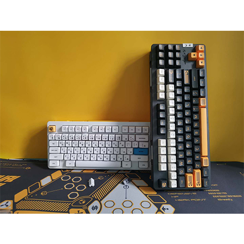 CNC 가공 기계식 키보드